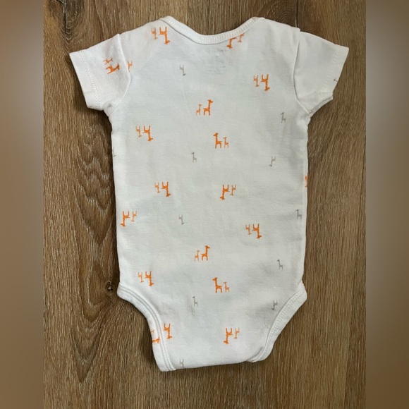 Carter's White Giraffe Print Bodysuit & Cardigan Set Size 3 Months - Picture 13 of 13
